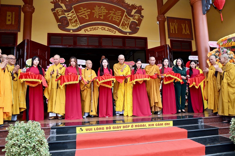 Video: Lễ khánh tạ lạc thành chánh điện và động thổ xây tháp Đa Bảo chùa Phước Tịnh