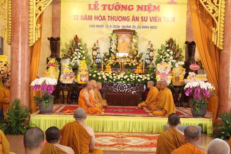 Tưởng niệm lần thứ 13 Trưởng lão Hòa thượng Giác Dũng viên tịch