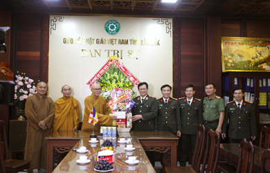  Đắk Lắk: Lãnh đạo Công an tỉnh Thăm, chúc tết Ban Trị sự Phật giáo tỉnh