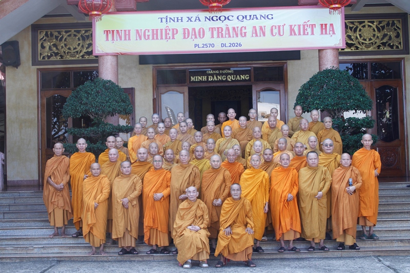 Lễ Bố-tát kỳ thứ 2 mùa An cư kiết hạ PL.2570 của Tăng Ni Hệ phái Khất sĩ tỉnh Đắk Lắk