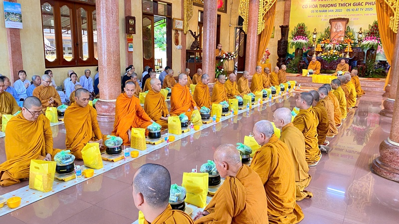 P.BMT: Lễ tưởng niệm Hòa thượng Thích Giác Phương, nguyên trụ trì TX.Ngọc Quang