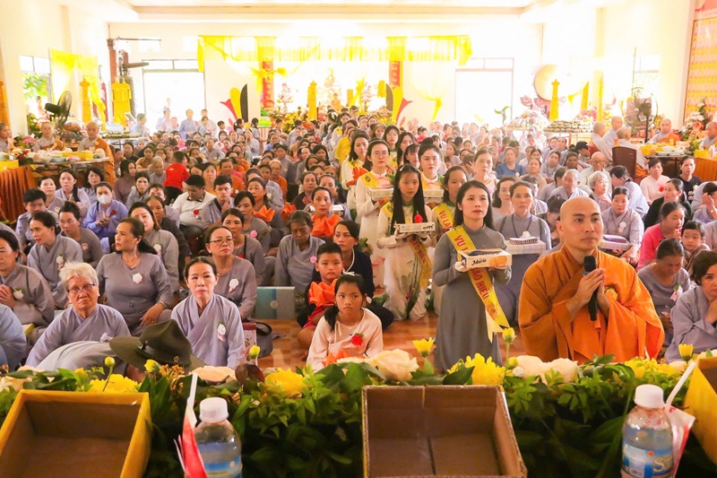 Xã Sơn Giang: Chùa Phước Quang trang nghiêm cử hành lễ dâng Pháp y mùa Vu lan PL. 2569