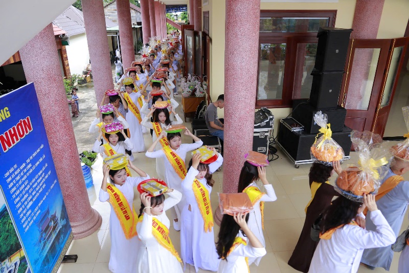 Xã Ea Nuôl: Tịnh xá Ngọc Nhơn trang nghiêm tổ chức lễ dâng y ca sa