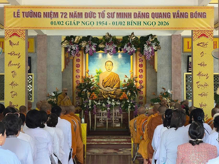 P.BMT: Trang nghiêm lễ tưởng niệm 72 năm ngày Đức Tổ sư Minh Đăng Quang vắng bóng