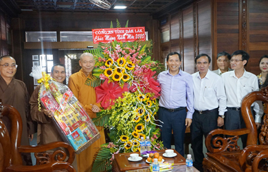 Công An Tỉnh Đắk Lắk thăm và chúc tết Ban Trị sự Phật giáo Tỉnh