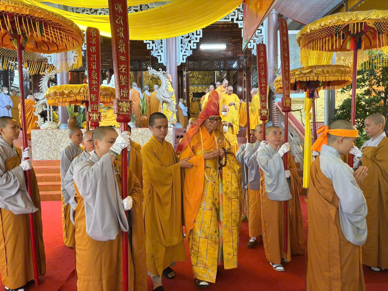 Lễ truy niệm và cung tống kim quan Ni sư Thích Nữ Tịnh Diệu đến nơi trà-tỳ