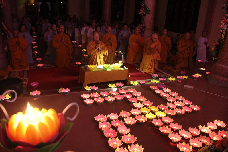 Lễ Hoa đăng Vía đức Phật A Di Đà năm 2019 tại Tịnh xá Ngọc Quang