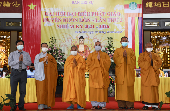 Video: Đại đức Thích Mình Huệ - tân Trưởng ban Trị sự Phật giáo huyện Buôn Đôn nhiệm kỳ 2021-2026