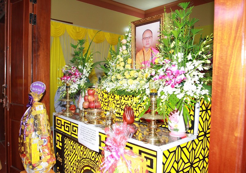 Ban Trị sự Phật giáo tỉnh viếng tang Đại đức Thích Nhuận Đài