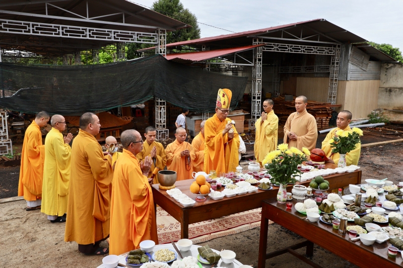 Lễ cúng dựng Chánh điện gỗ Hải Quang Già Lam cơ sở ll chùa Khải Đoan