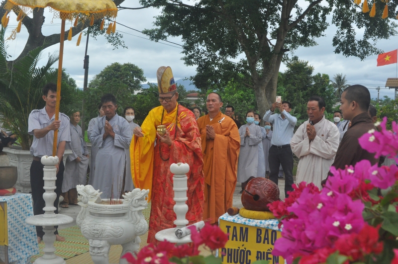Lễ an vị tượng đài Quan Âm, khai thanh đại hồng chung, trống bát nhã chùa Phước Lộc, huyện Krông Bông
