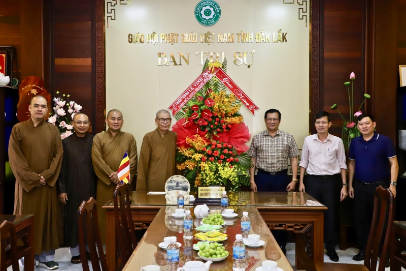 Công an tỉnh thăm và chúc mừng Tân Ban Trị sự Phật giáo Đắk Lắk