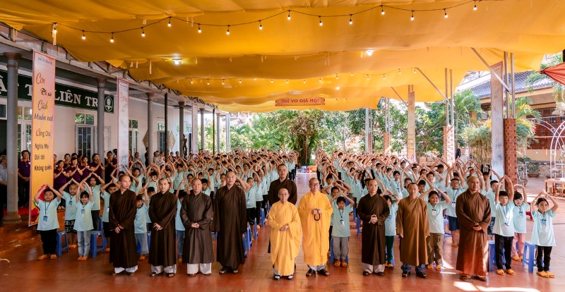TP.BMT: Chùa Liên Trì khai mạc khóa tu Báo hiếu cho thanh thiếu nhi Phật tử