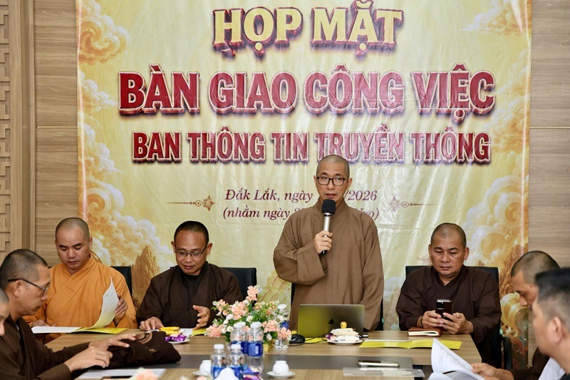 Họp mặt bàn giao công việc Ban Thông tin Truyền thông Phật giáo tỉnh