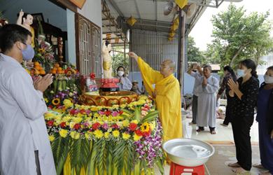 Các tự viện Phật giáo Ea H’Leo tổ chức Lễ Phật đản PL 2566
