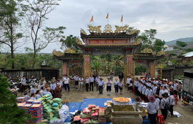 Ban Hướng dẫn Phân ban GĐPT Đắk Lắk cứu trợ bão lụt tỉnh Quảng Nam