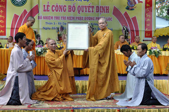Huyện Krông Bông: Lễ bổ nhiệm trụ trì NPĐ Phước Lộc – Xã Yang Kang