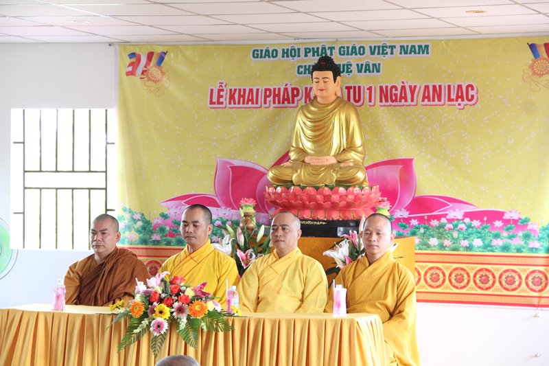 Lễ khai pháp khóa tu 1 ngày an lạc tại chùa Tuệ Vân, huyện Ea Kar