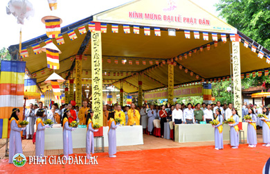 Krông Năng : BTS GHPGVN huyện đã long trọng tổ chức Đại lễ Phật Đản PL 2562 - DL 2018.