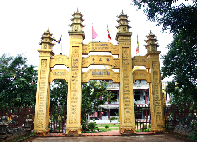 Đăk Lăk: Lịch sử Chùa Nam Thiên tọa lạc tại Thành phố Buôn Ma Thuột.